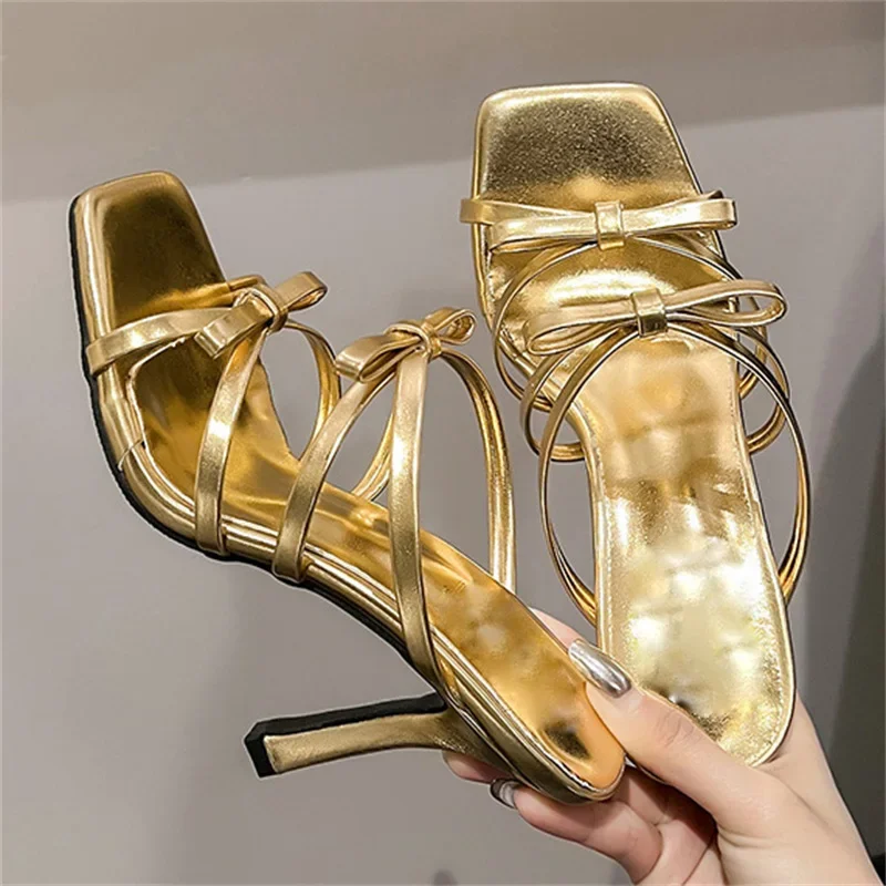 Aneikeh 2026 Modne damskie kla – Street Fashion Rome 2026 recenzja i cena