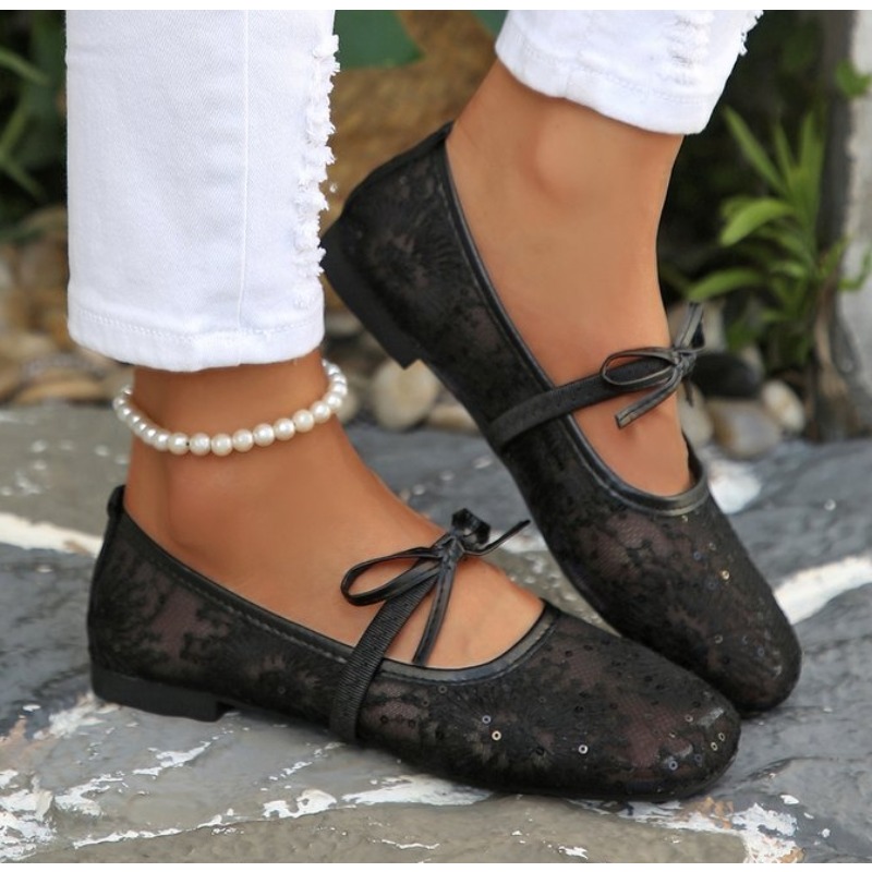 Damskie buty Mary Jane z koron – Street Fashion Rome 2026 recenzja i cena
